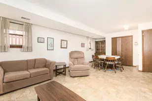 724 S Chester Ave, Park Ridge, IL 60068 - Photo 16
