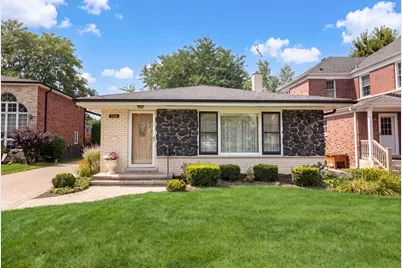 724 S Chester Avenue, Park Ridge, IL 60068 - Photo 2