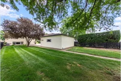 724 S Chester Avenue, Park Ridge, IL 60068 - Photo 6