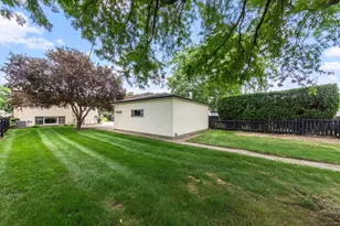 724 S Chester Ave, Park Ridge, IL 60068 - Photo 6