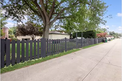 724 S Chester Avenue, Park Ridge, IL 60068 - Photo 4
