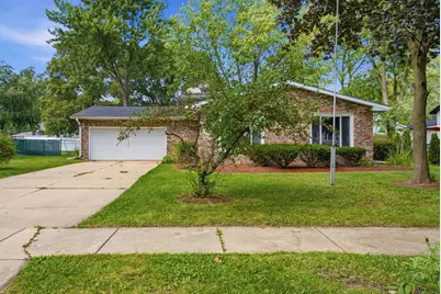 1120 Joel Avenue, Aurora, IL 60505 - Photo 2
