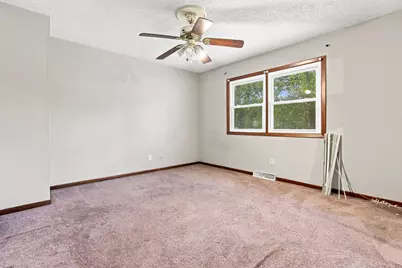 1120 Joel Avenue, Aurora, IL 60505 - Photo 18
