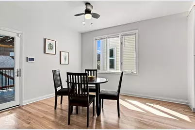 3423 N Albany Avenue, Chicago, IL 60618 - Photo 18