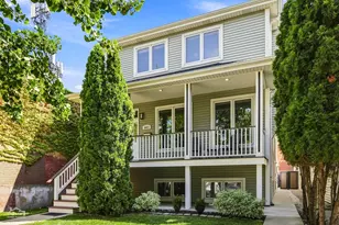 3423 N Albany Ave, Chicago, IL 60618 - Photo 1