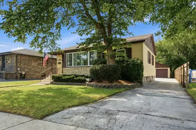 17946 Hickory Street, Lansing, IL 60438 - Photo 2