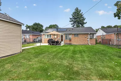 964 S 3rd Avenue, Des Plaines, IL 60016 - Photo 12