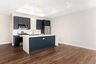 638 W 47th St, Chicago, IL 60609 - Photo 4
