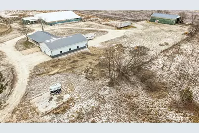 6255 W State Route 17 Road, Kankakee, IL 60901 - Photo 32
