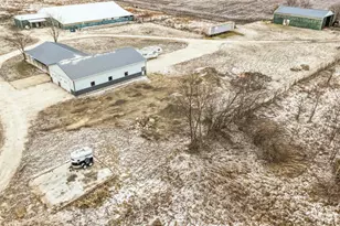 6255 W State Route 17 Rd, Kankakee, IL 60901 - Photo 32