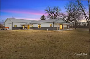 6255 W State Route 17 Rd, Kankakee, IL 60901 - Photo 2