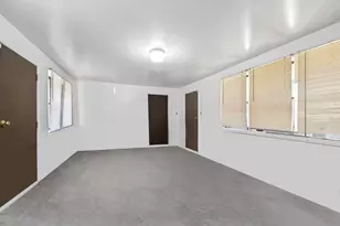 1740 Joanna Ave, Zion, IL 60099 - Photo 12