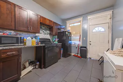 6327 S Saint Lawrence Avenue, Chicago, IL 60637 - Photo 14