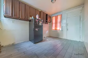 6327 S St Lawrence Ave, Chicago, IL 60637 - Photo 10