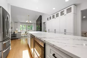 11145 Indian Woods Dr, Indian Head Park, IL 60525 - Photo 14