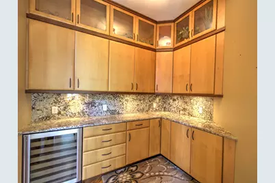 4180 S Lake Court, Decatur, IL 62521 - Photo 16