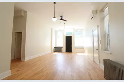 1318 W Erie Street #1W, Chicago, IL 60642 - Photo 2
