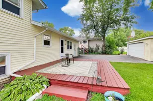 2805 Kincaid Dr, Woodridge, IL 60517 - Photo 34
