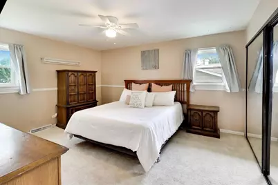 2805 Kincaid Drive, Woodridge, IL 60517 - Photo 16