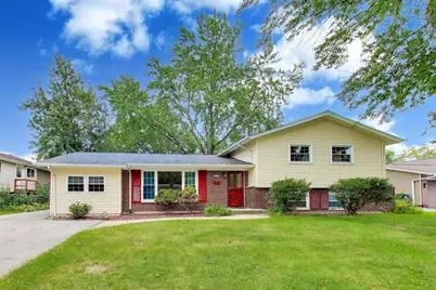 2805 Kincaid Drive, Woodridge, IL 60517 - Photo 1