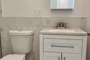 4119 W Montrose Ave, Chicago, IL 60641 - Photo 6