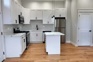 4119 W Montrose Ave, Chicago, IL 60641 - Photo 1