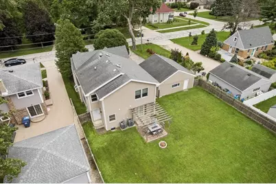 2158 Elmira Avenue, Des Plaines, IL 60018 - Photo 28