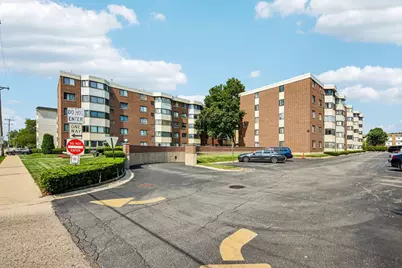 5500 Lincoln Avenue #507W, Morton Grove, IL 60053 - Photo 2
