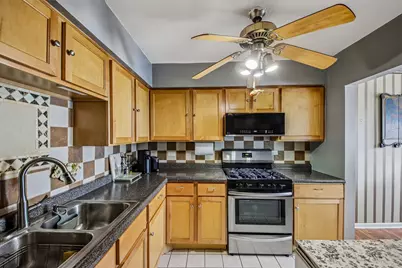 5500 Lincoln Avenue #507W, Morton Grove, IL 60053 - Photo 14