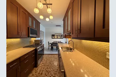 550 W Surf Street #512, Chicago, IL 60657 - Photo 6