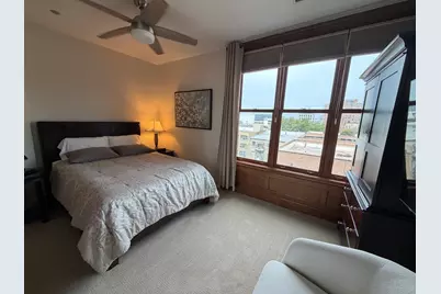 550 W Surf Street #512, Chicago, IL 60657 - Photo 12