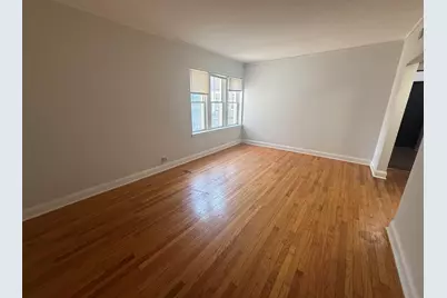 7346 N Damen Avenue #2, Chicago, IL 60645 - Photo 4