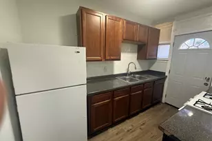 7346 N Damen Ave, Chicago, IL 60645 - Photo 8