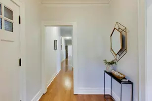 5756 S Blackstone Ave, Chicago, IL 60637 - Photo 2