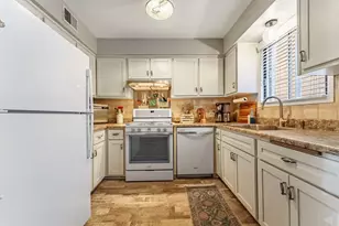 6005 N Neola Ave, Chicago, IL 60631 - Photo 12