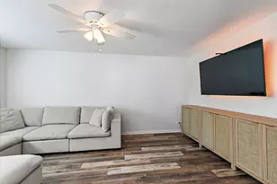 101 Boathouse Rd, Pingree Grove, IL 60140 - Photo 14