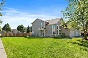 101 Boathouse Rd, Pingree Grove, IL 60140 - Photo 4