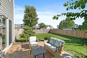 101 Boathouse Rd, Pingree Grove, IL 60140 - Photo 28