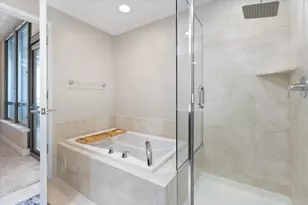 600 N Lake Shore Dr, Chicago, IL 60611 - Photo 10