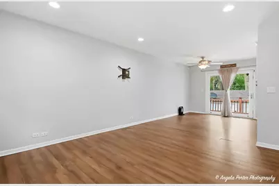 1011 Washington Avenue, Wauconda, IL 60084 - Photo 6