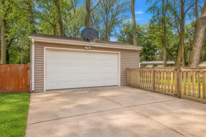 1011 Washington Avenue, Wauconda, IL 60084 - Photo 38