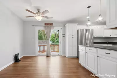 1011 Washington Avenue, Wauconda, IL 60084 - Photo 8