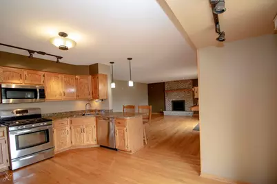 16101 Rosebud Place, Orland Hills, IL 60487 - Photo 8