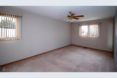 16101 Rosebud Place, Orland Hills, IL 60487 - Photo 14