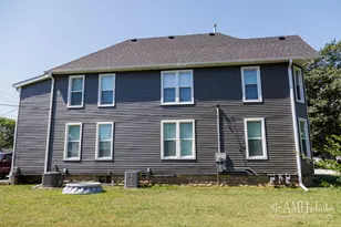 327 E Indiana St, Momence, IL 60954 - Photo 34