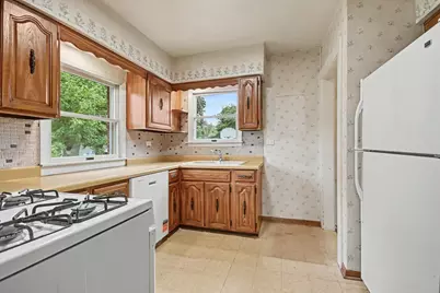 550 S Oakland Avenue, Villa Park, IL 60181 - Photo 10