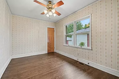 550 S Oakland Avenue, Villa Park, IL 60181 - Photo 12