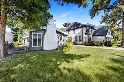 376 N West Avenue, Elmhurst, IL 60126 - Photo 2