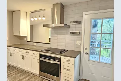 183 Grove Avenue #C, Des Plaines, IL 60016 - Photo 4