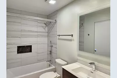 183 Grove Avenue #C, Des Plaines, IL 60016 - Photo 24